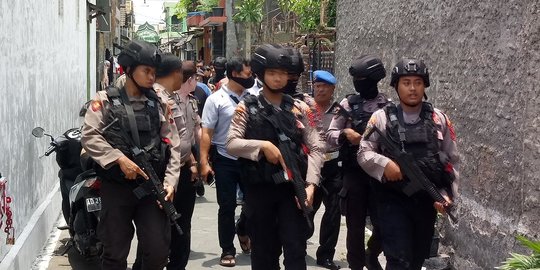 Densus 88 Tangkap 71 Orang Usai Peristiwa Bom Medan