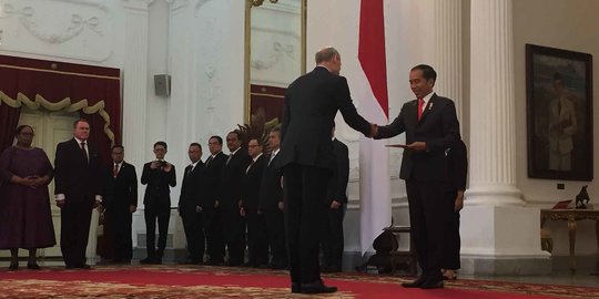 Jokowi Terima Surat Kepercayaan dari 14 Duta Besar Negara Sahabat