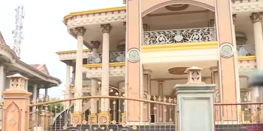 megah pengusaha wanita muzdalifah