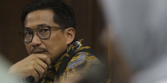 Dirut Petrokimia Gresik Dicecar KPK soal Pertemuan dengan Bowo Sidik