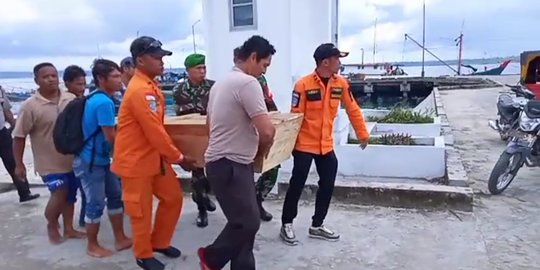 Kapal Tenggelam Disambar Petir di Nias Selatan, 1 Nelayan Meninggal, 4 Hilang