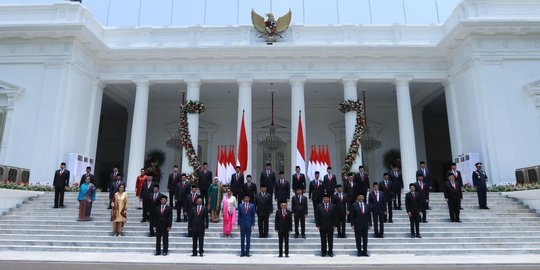 Gebrakan Para Menteri Jokowi di Awal Kerja Ini Ramai Menjadi Sorotan