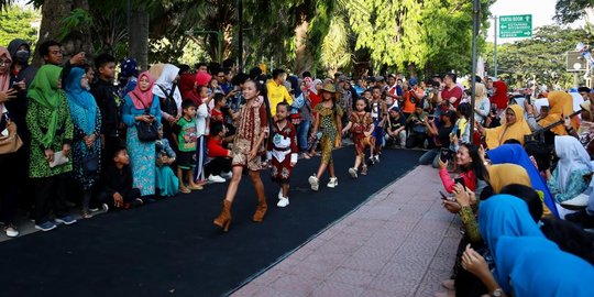 Uniknya Pagelaran Banyuwangi Batik on Pedestrian
