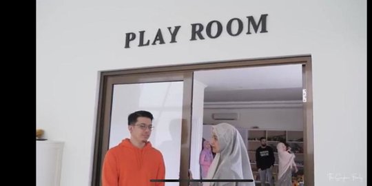 8 potret rumah mewah teuku wisnu dan shireen sungkar, ada playroom luas