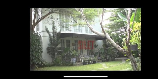 bergaya kolonial rev1