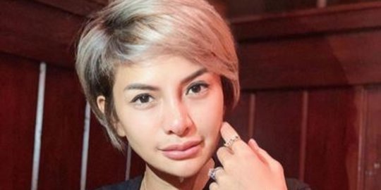 Potret Nikita Mirzani Saat Clubbing Bareng Jorge Lorenzo di Bali
