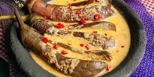 Resep Pecak Terong Santan yang Nikmat untuk Teman Makan Nasi