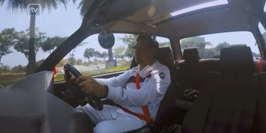 jadi artis kaya raya, andre taulany cerita perjuangan beli mobil pertama bikin haru
