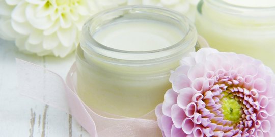 7 kandungan skincare yang perlu dihindari ibu hamil