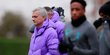 Gaya Jose Mourinho Melatih Pemain Tottenham Hotspur