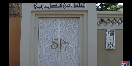 Berharga Rp24 Miliar, Ini Rumah Mewah Ustaz Solmed Mirip Istana di Timur Tengah