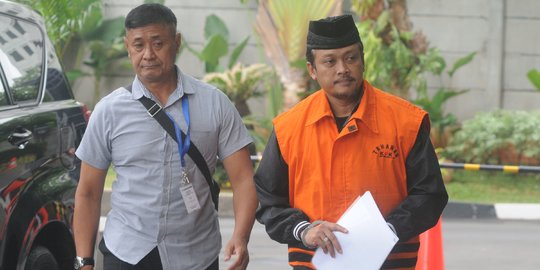 KPK Kembali Periksa Tersangka Suap Proyek Jalan Kalimantan Timur