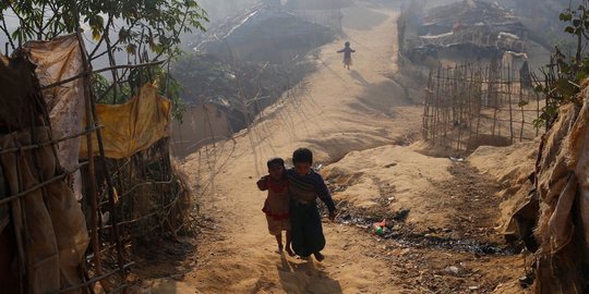 HRW Sebut Kamp Pengungsi Rohingya di Bangladesh Akan Jadi Penjara Terbuka