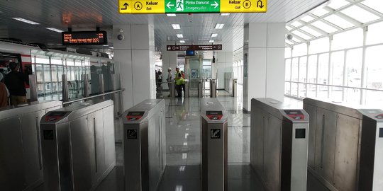 LRT Berbayar Mulai Bulan Depan, Bank DKI Siapkan Sistem Pembayaran