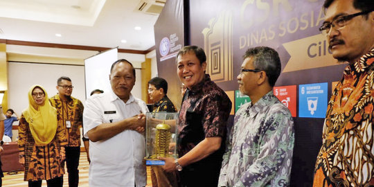 Tingkatkan Kualitas Pendidikan Masyarakat Banten, KBS Raih CSR Award