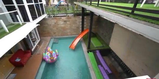 10 penampakan rumah baru ria ricis, rooftop cantik hingga ada ruang rahasia