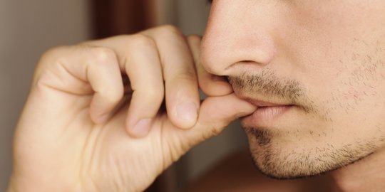 Ini 5 Bahaya Punya Kebiasaan Gigit Kuku, Harus Ditinggalkan