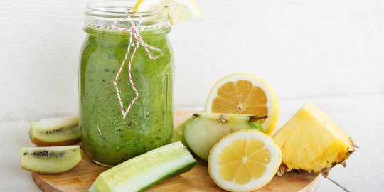 and spinach smoothies rev1