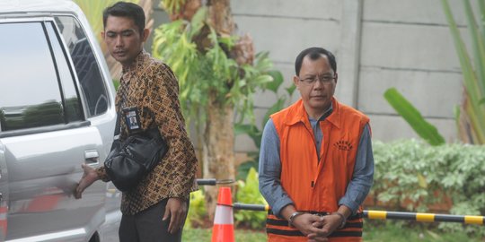 KPK Periksa Tersangka Suap Kadis PUPR Bengkayang