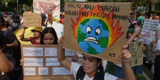 Aksi Aktivis Lingkungan Long March ke Istana Merdeka