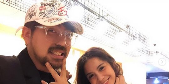 unggah foto bersama nagita slavina rev1
