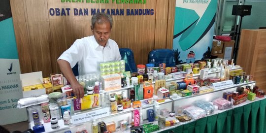 BBPOM Bandung Musnahkan Kosmetik hingga Obat Herbal Berbahya Senilai Rp4,9 Miliar