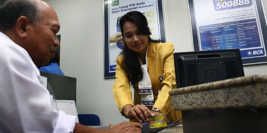 M-Banking Masih Gangguan, Transaksi Masih Bisa Dilakukan Lewat ATM dan KlikBCA