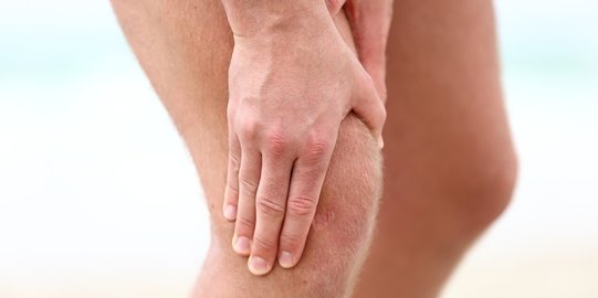 5 Minuman yang Bisa Membantu Meredakan Rasa Sakit Akibat Radang Sendi