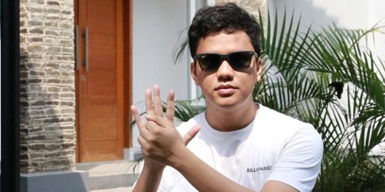 Arief Muhammad Berupaya Menidurkan Bayi Pakai Tisue: YouTube Penipu