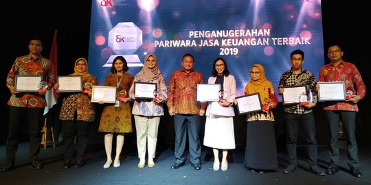 Deretan Pariwara Lembaga Keuangan Terbaik Versi OJK