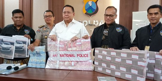 Polisi Sita Rp2,6 Miliar Hasil Para Hacker Bobol Kartu Kredit