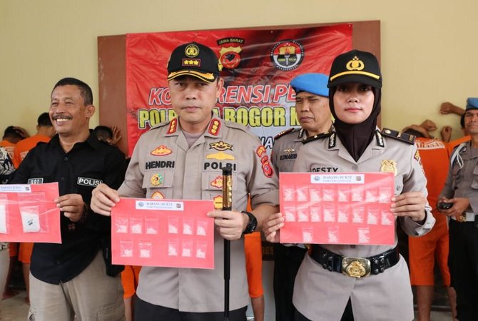 polisi tangkap pengedar narkoba tempel di bogor