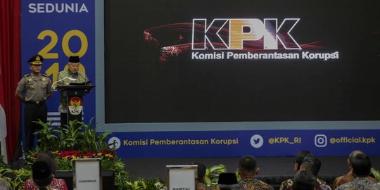 Wapres MA'ruf Amin Buka Peringatan Hari Antikorupsi Sedunia