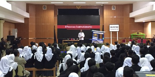 Jokowi Buka Peluang Koruptor Dihukum Mati Bila Rakyat Menghendaki