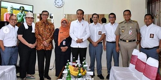 Ketika Erick Tohir Menyamar Jadi Tukang Bakso, Jokowi Tertawa Terbahak