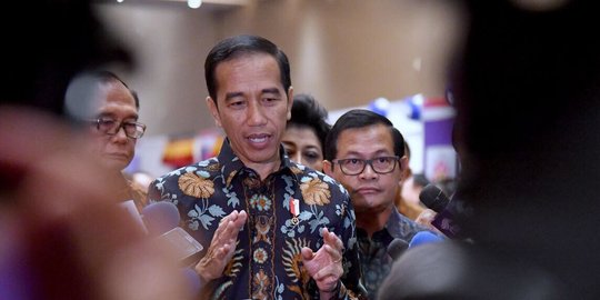 Jokowi Minta Warung Kopi dan Ayam Goreng Lokal Diprioritaskan Jualan di Rest Area