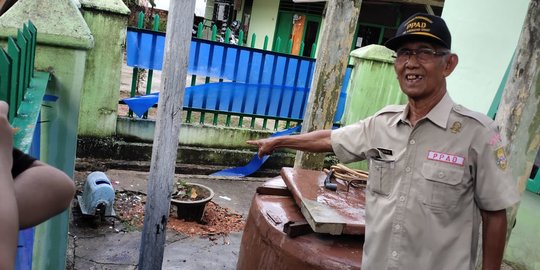 Benda Diduga Bom Bikin Geger Warga di Palembang
