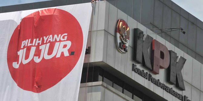 KPK Periksa Petinggi PT Garuda Indonesia