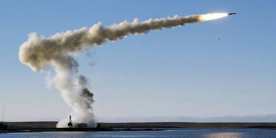 Kapal Perang Terbaru Rusia Akan Dilengkapi Rudal Hipersonik