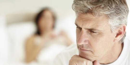 6 Hal yang Perlu Diwaspadai Ketika Mengalami Andropause atau Menopause Pria