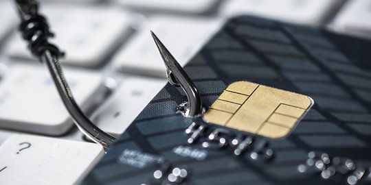 Hacker Rusia Retas Rekening dan Curi 100 Juta Dolar
