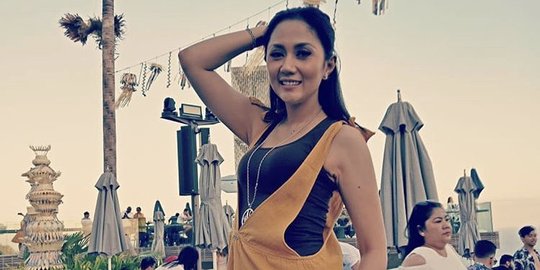 Heboh Aida Saskia Diduga Mau Bunuh Diri, Ini 7 Kisah Sedih Hidupnya