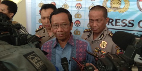 Menko Mahfud Usul Ada Fasilitas BBM Keliling Bantu Pemudik Natal dan Tahun Baru