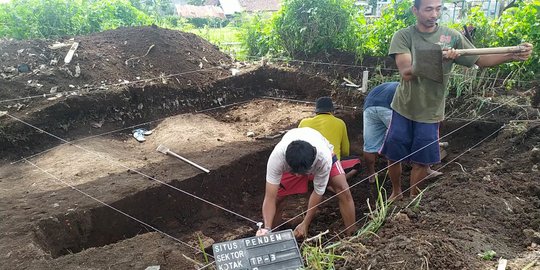 Temuan Struktur Bata di Kota Batu Diduga Candi Pra-Majapahit
