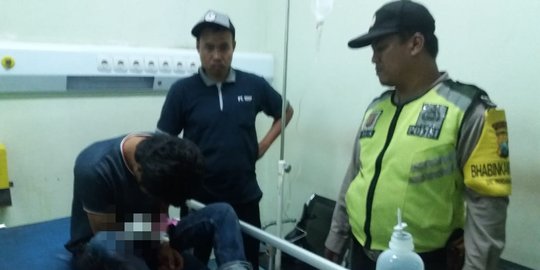 Depresi, Pria di Malang Potong Tangannya Gunakan Golok