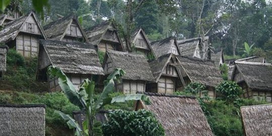 8 Tempat Wisata Di Sukabumi Ada Desa Adat Di Kaki Gunung