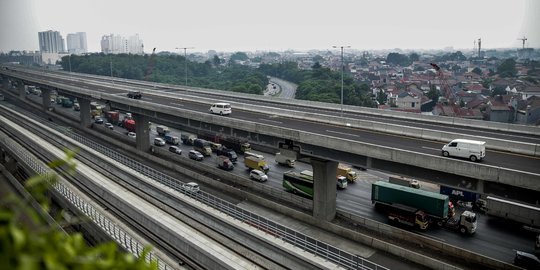 Tol Layang Jakarta-Cikampek II Mulai Ramai Dilalui Kendaraan