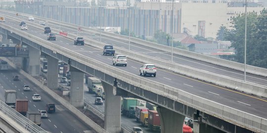 Mengungkap Alasan Tol Layang Jakarta Cikampek Dibangun Bergelombang