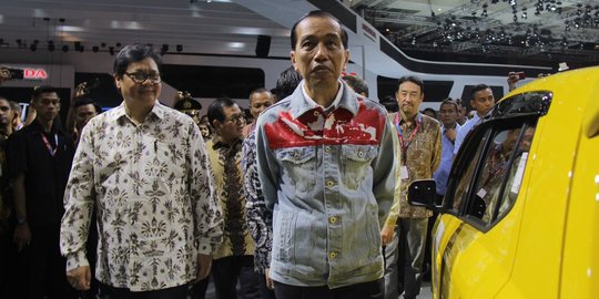 Presiden Jokowi Ajak Kepala Daerah Buat Omnibus Law