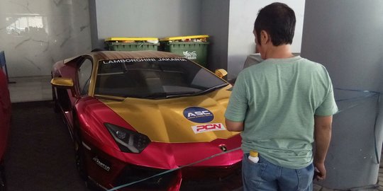 Mau Ambil Mobil Mewah Disita Polda Jatim, Pemilik Harus Siapkan Rp500 Juta